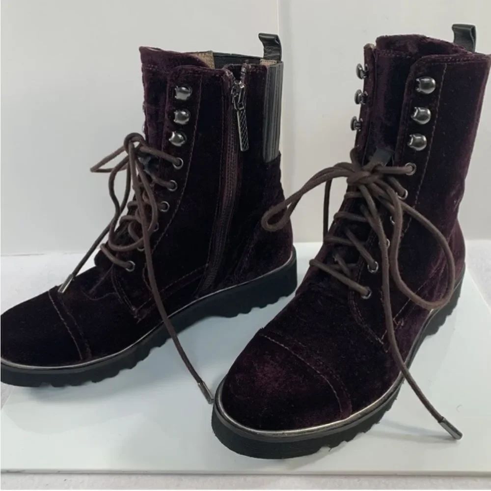 DONALD J PLINER 5.5 Boots Combat Cailen Velour - NWOT